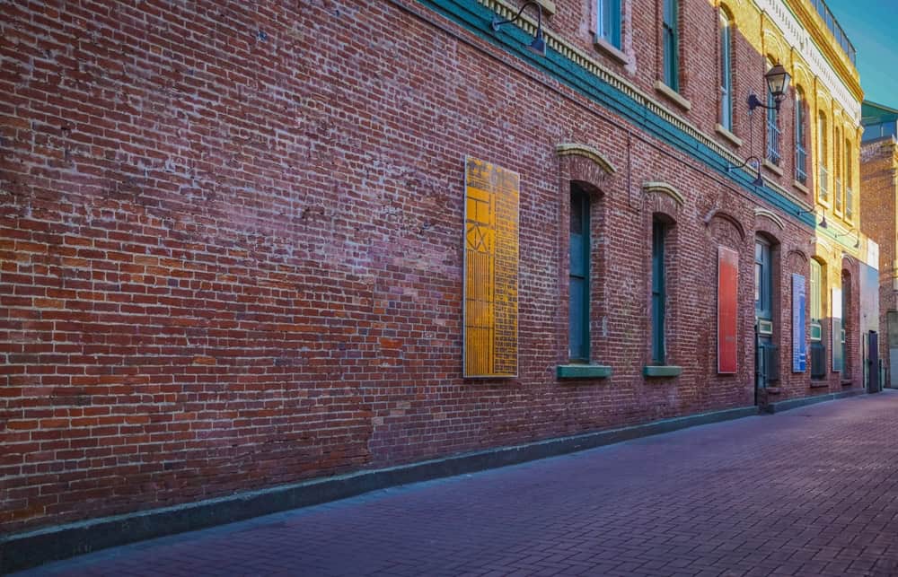 Common types of construction that require notice under the Party Wall Act Brighton and Hove